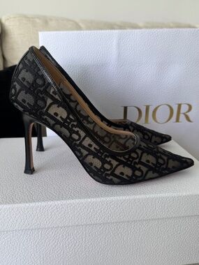 DIOR BUMPS - WORN ONCE